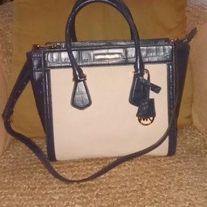 Michael Kors Colette Leather Canvas handbag with shoulder strap and storage bag